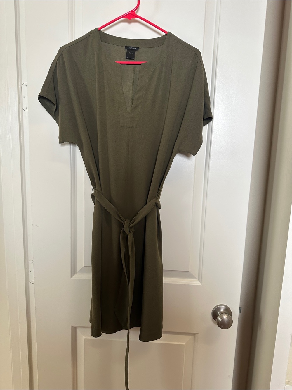 Ann Taylor Olive Tie-Waist V-Notch Midi Dress